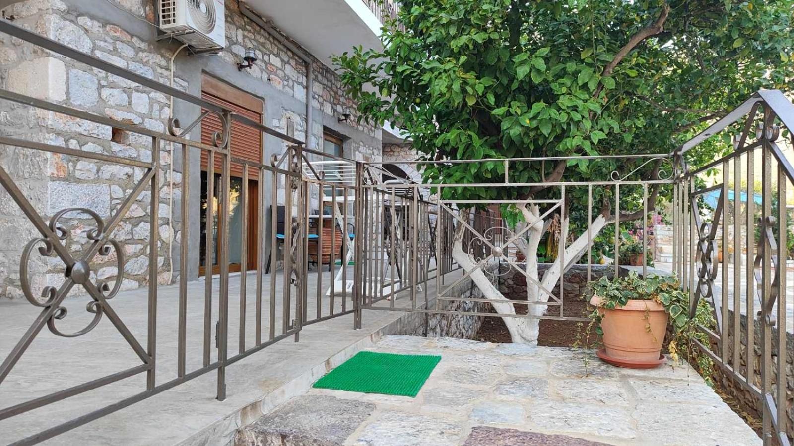 Traditional House Alepis In Areopolis 外观 照片